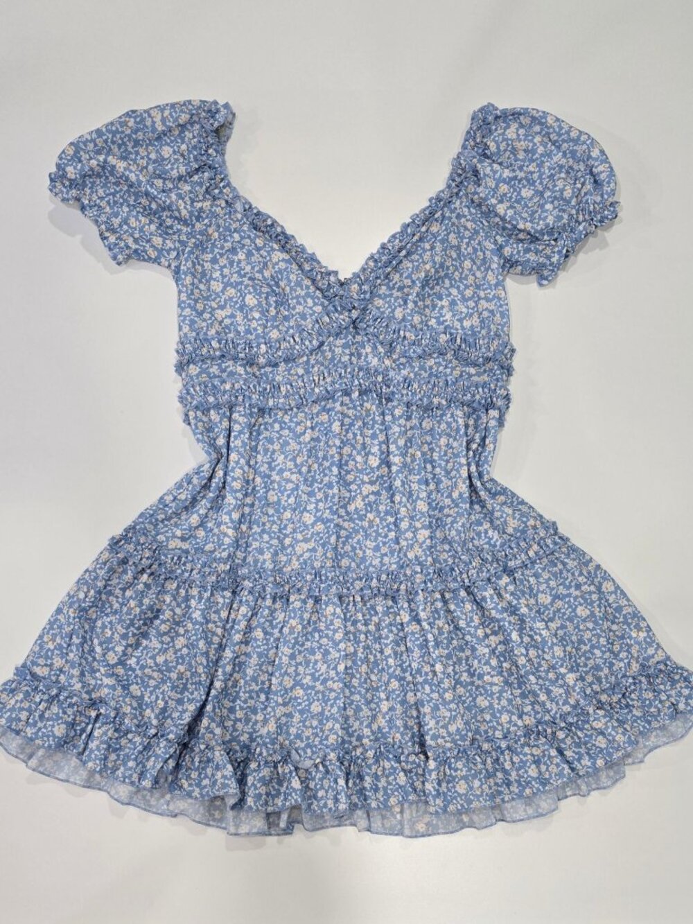 Windsor ✦ Blue Floral Ruffle Mini Dress ✦ Puff Sleeves V‑Neck Smocked Waist S - Picture 6 of 14
